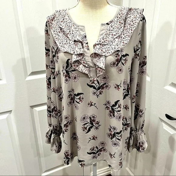 Loft Floral and micro floral ruffled v- neck polyester blouse - Picture 1 of 9
